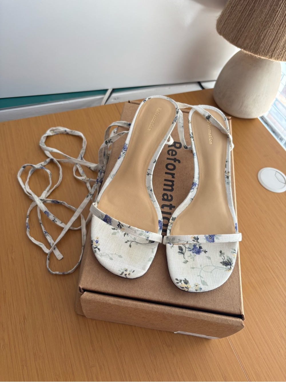 Reformation Carina Lace Up Mid Heel Sandal Madeline Size 7 Floral White